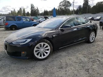 2017 Tesla Model S 5YJSA1E15HF209700