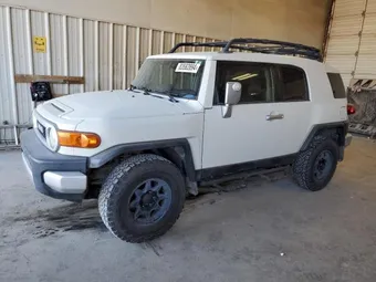 2014 Toyota FJ Cruiser JTEBU4BF7EK185631