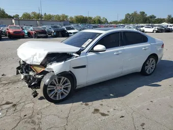 2017 Jaguar XF SAJBS4BV0HCY27768