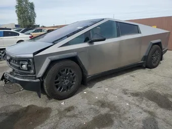 2024 Tesla Cybertruck 7G2CEHED3RA002231