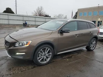 2015 Volvo V60 YV4612HK7F1000537