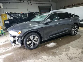 2024 Audi Q8 Sportback e-tron WA1DAAGE5RB012663