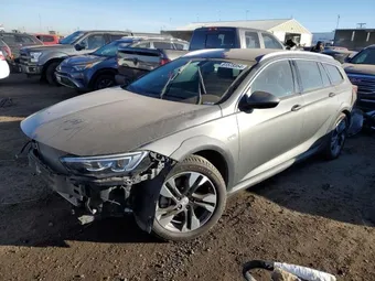 2018 Buick Regal W04GU8SX4J1047145