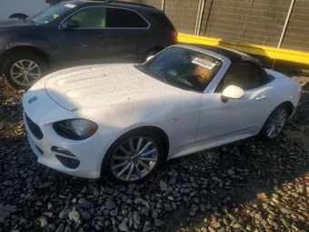 2018 Fiat 124 Spider JC1NFAEK4J0133976