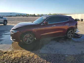 2017 Maserati Levante ZN661YUS0HX246145