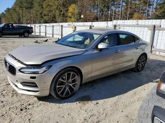 2018 Volvo S90 LVY982MK6JP038275