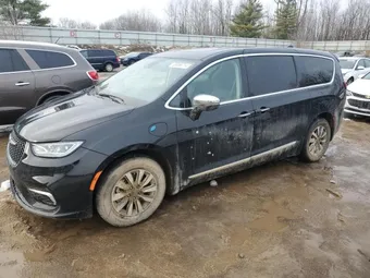 2022 Chrysler Pacifica Hybrid 2C4RC1S75NR216020