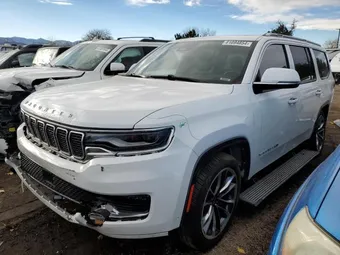 2022 Jeep Wagoneer 1C4SJVDT4NS102792