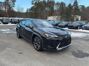2019 Lexus UX 200 JTHY3JBH0K2015719