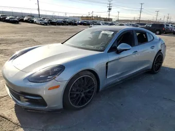 2018 Porsche Panamera WP0AB2A70JL136117