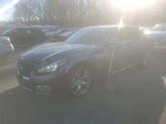 2016 Infiniti Q70 JN1BY1PR8GM720311