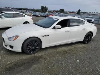 2015 Maserati Quattroporte ZAM56RRAXF1145386