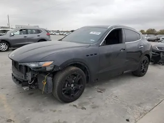 2017 Maserati Levante ZN661YUL8HX245169