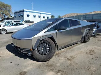 2024 Tesla Cybertruck 7G2CEHEE2RA018736