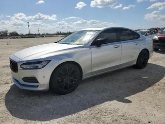 2017 Volvo S90 YV1102AK2H1010982