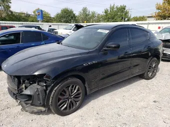 2018 Maserati Levante ZN661XUA4JX302434