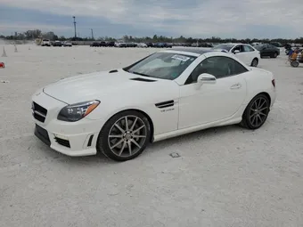 2016 Mercedes-Benz SLK-Class WDDPK7FA8GF125164