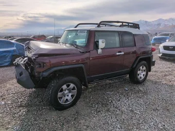 2015 Toyota FJ Cruiser JTEBU11F170079254