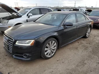 2017 Audi A8 WAU43AFD2HN014860