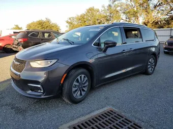 2021 Chrysler Pacifica Hybrid 2C4RC1L72MR602763