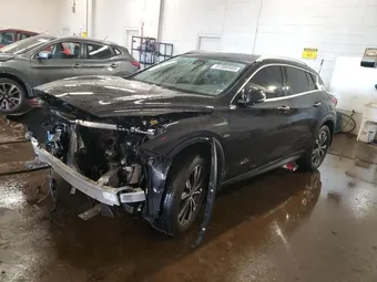 2019 Infiniti QX30 SJKCH5CR4KA009792