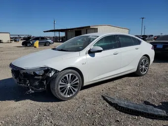 2018 Buick Regal W04GM6SX4J1112158