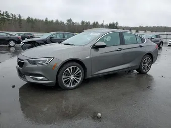 2018 Buick Regal W04GN6SX7J1142803