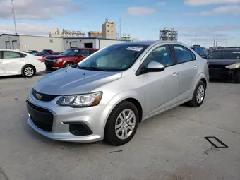 2018 Chevrolet Sonic 1G1JB5SH1J4133593