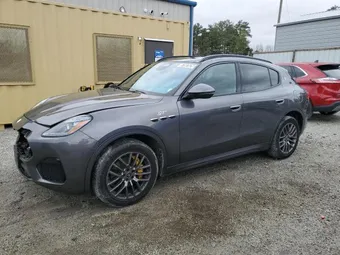 2023 Maserati Grecale ZN682AVA5P7427503
