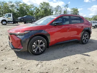 2024 Toyota bZ4X JTMABACA5RA053082