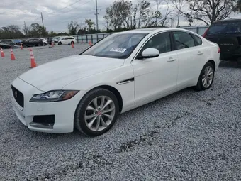 2018 Jaguar XF SAJBD4FX7JCY67261