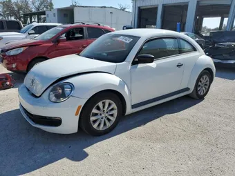 2016 Volkswagen Beetle 3VWF17ATXGM619508
