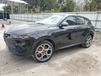 2024 Alfa Romeo Tonale ZASPATDW2R3054217