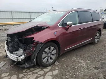 2020 Chrysler Pacifica Hybrid 2C4RC1N73LR243726