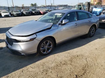 2024 Honda Accord EX 1HGCY1F39RA033889