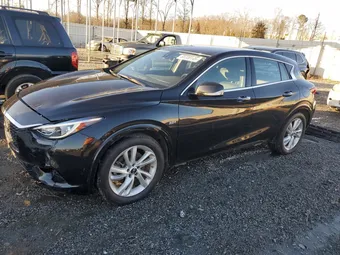 2018 Infiniti QX30 SJKCH5CP2JA005799