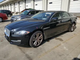 2016 Jaguar XJ SAJWJ2GD8G8V92997
