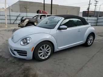 2017 Volkswagen Beetle 3VW517AT7HM810235
