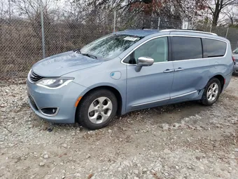 2017 Chrysler Pacifica Hybrid 2C4RC1N77HR798198