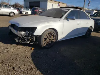 2014 Audi RS4 WAUBGAFL2EA057620
