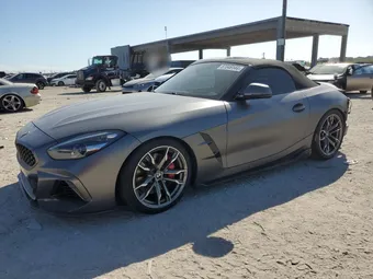 2021 BMW Z4 WBAHF9C0XMWX16888