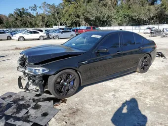 2016 BMW M5 WBSFV9C57GD595447