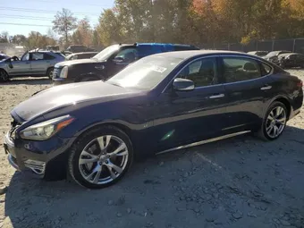 2018 Infiniti Q70 JN1BY1PR6JM370328