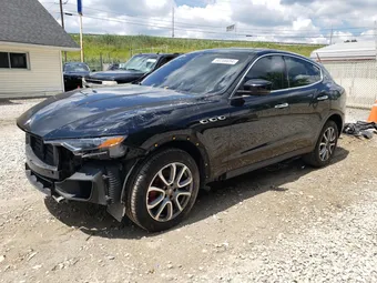 2017 Maserati Levante ZN661XUA5HX228337