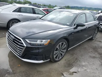 2021 Audi A8 WAU8EAF89MN008174