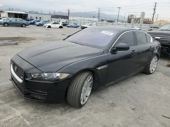 2017 Jaguar XE SAJAD4BG5HA955961