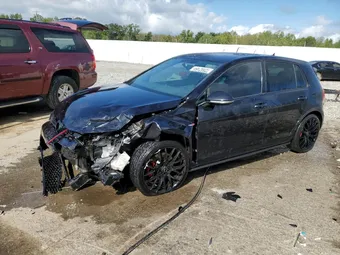 2017 Volkswagen GTI 3VW5T7AU5HM002646