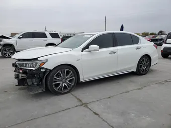 2018 Acura RLX JH4KC2F90JC000659