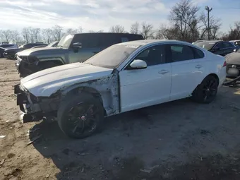 2018 Jaguar XF SAJBJ4FX9JCY54696