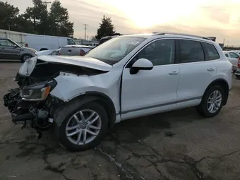 2016 Volkswagen Touareg WVGEP9BP1GD007148